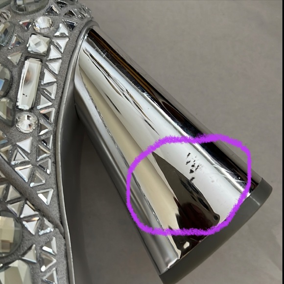 Steve Madden
Vayle Rhinestone Embellished Pointed Toe Booties - Picture 11 of 16